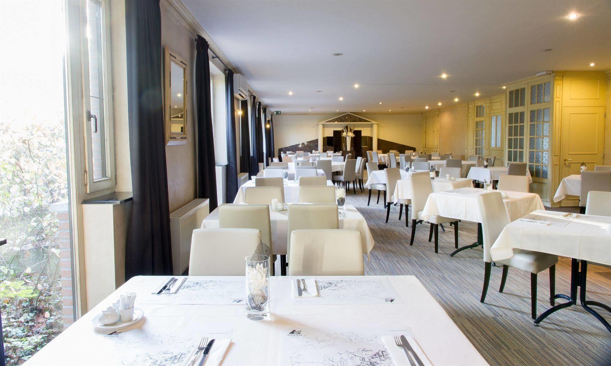 Best Western Plus Aldhem Hotel Grobbendonk Restoran foto